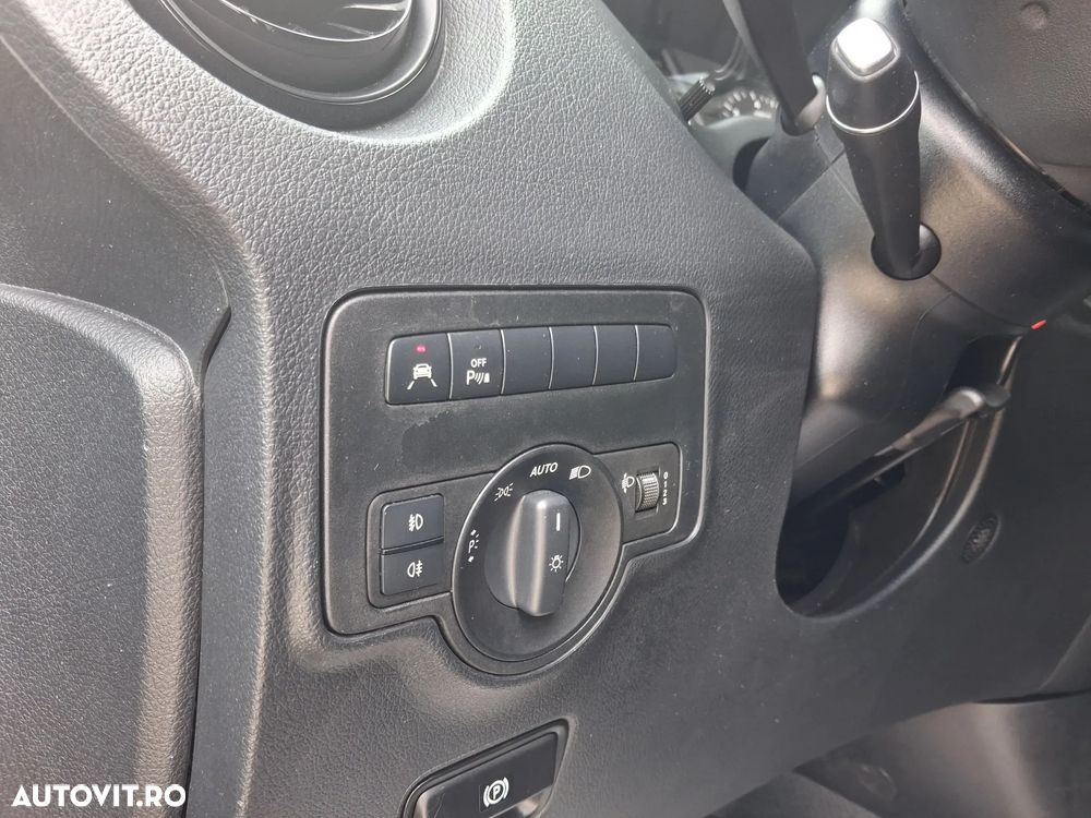 Mercedes-Benz Vito - 10