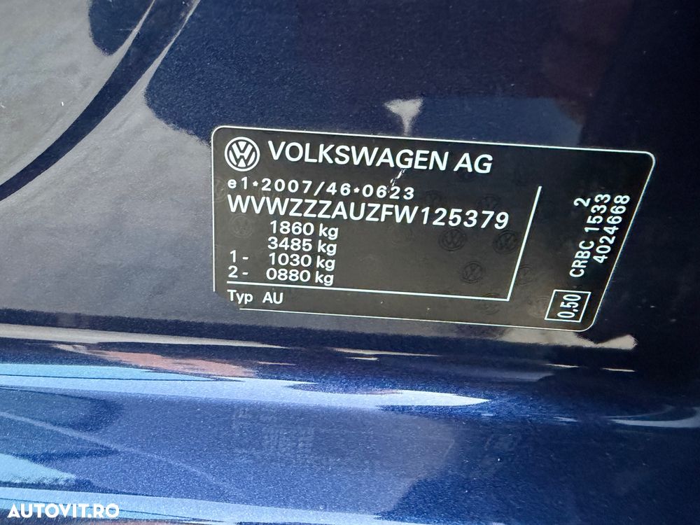 Volkswagen Golf 2.0 TDI (BlueMotion Technology) Highline - 21