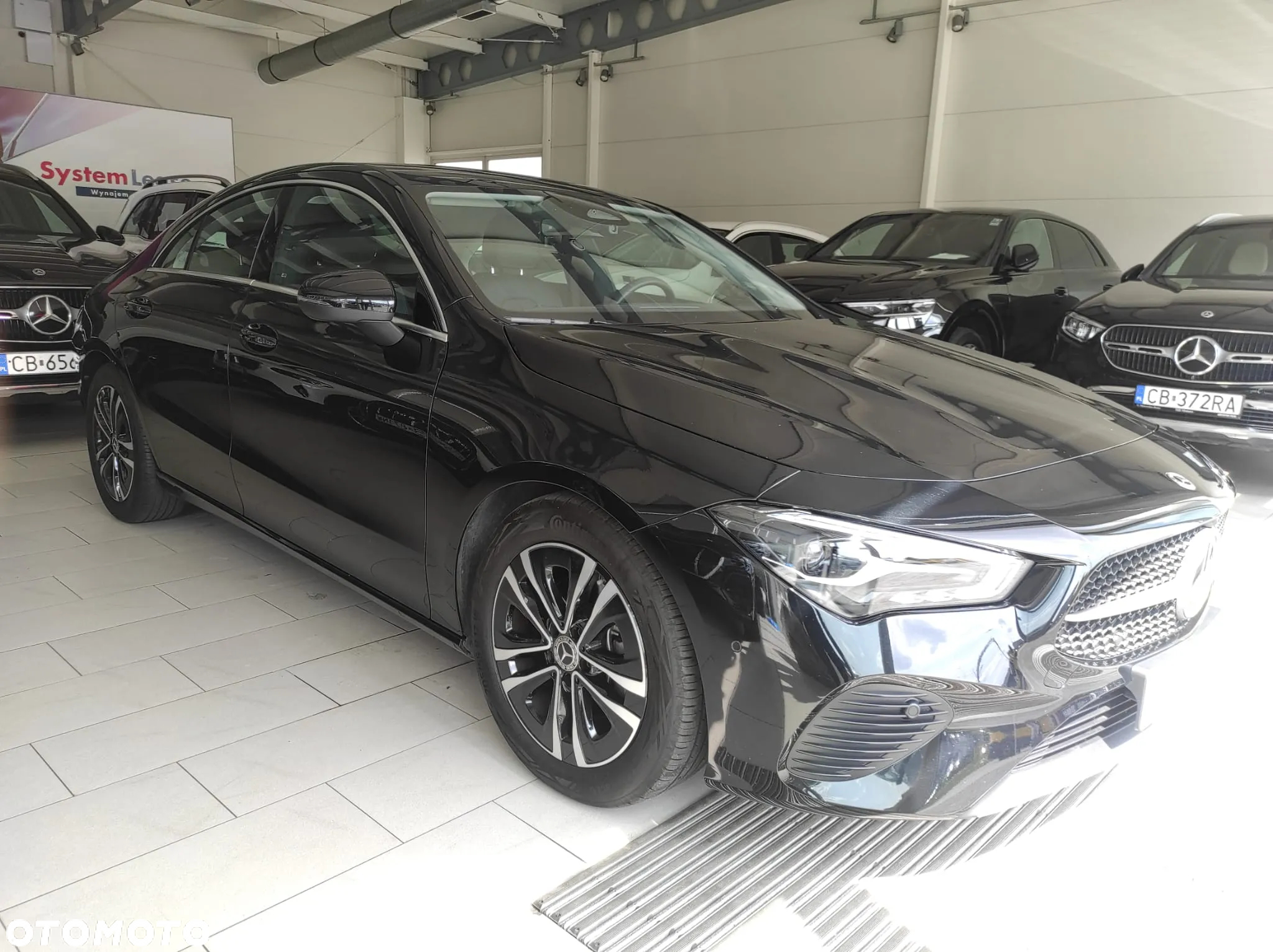 Mercedes-Benz CLA - 13