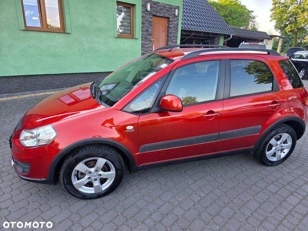 Suzuki SX4 2.0 DDiS 4x4 Comfort - 2