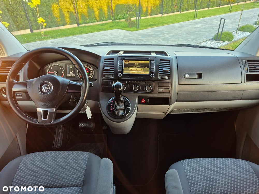 Volkswagen Transporter - 9