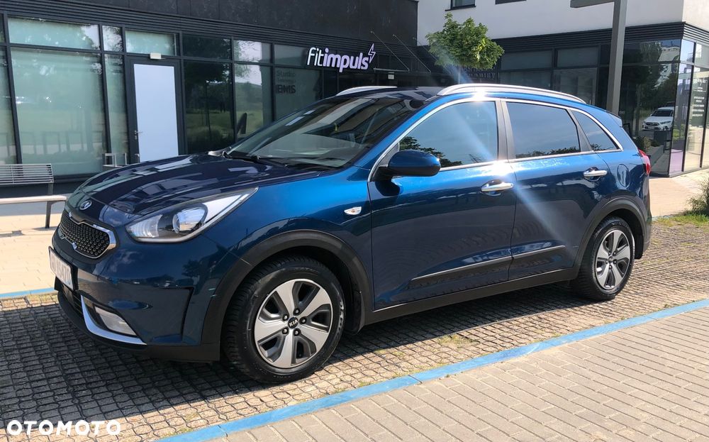 Kia Niro 1.6 GDI Hybrid L Business Line - 1