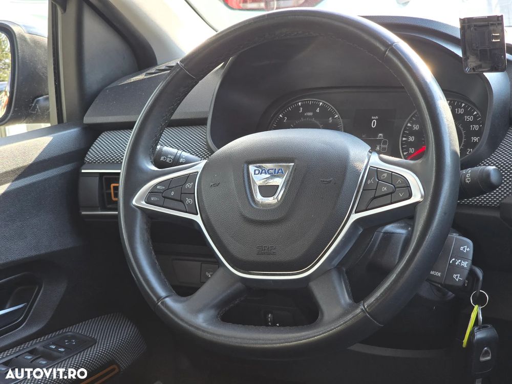 Dacia Sandero - 21