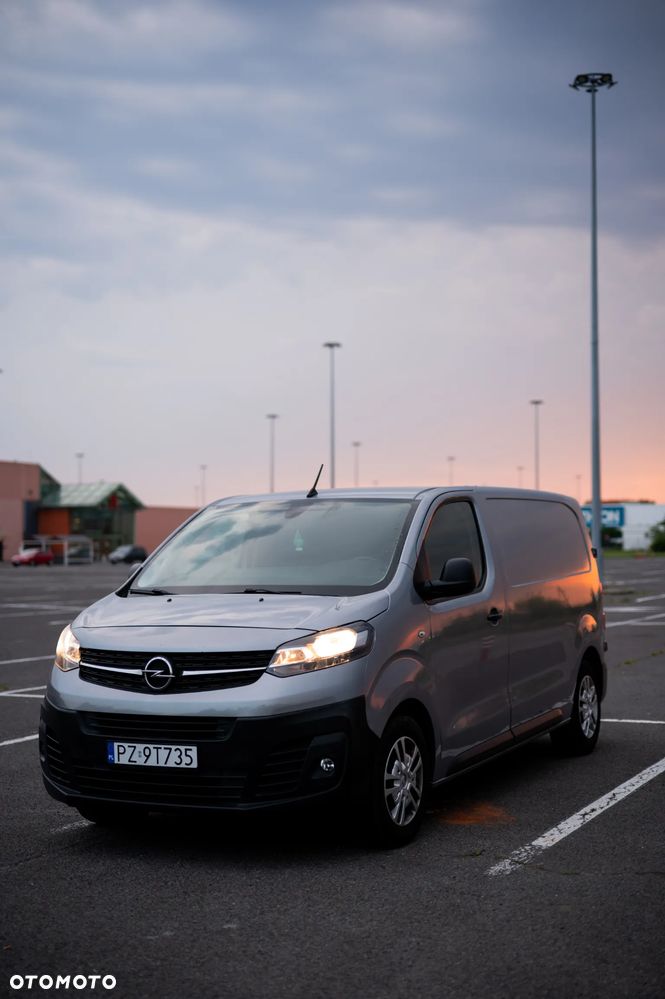 Opel Vivaro - 19
