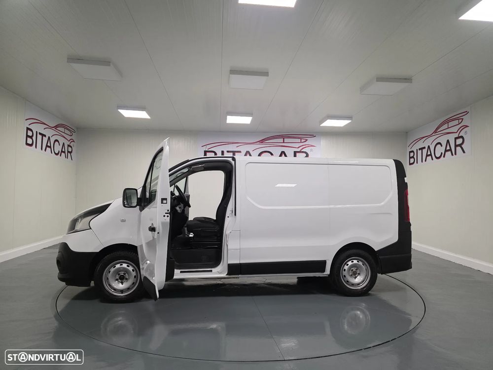 Renault TRAFIC 2.0 DCI 120CV IVA DEDUTIVEL - 27