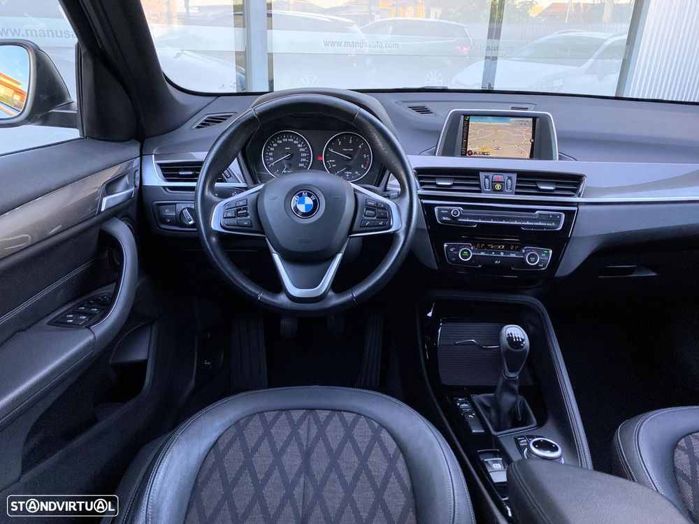 BMW X1 16 d sDrive Line xLine - 4