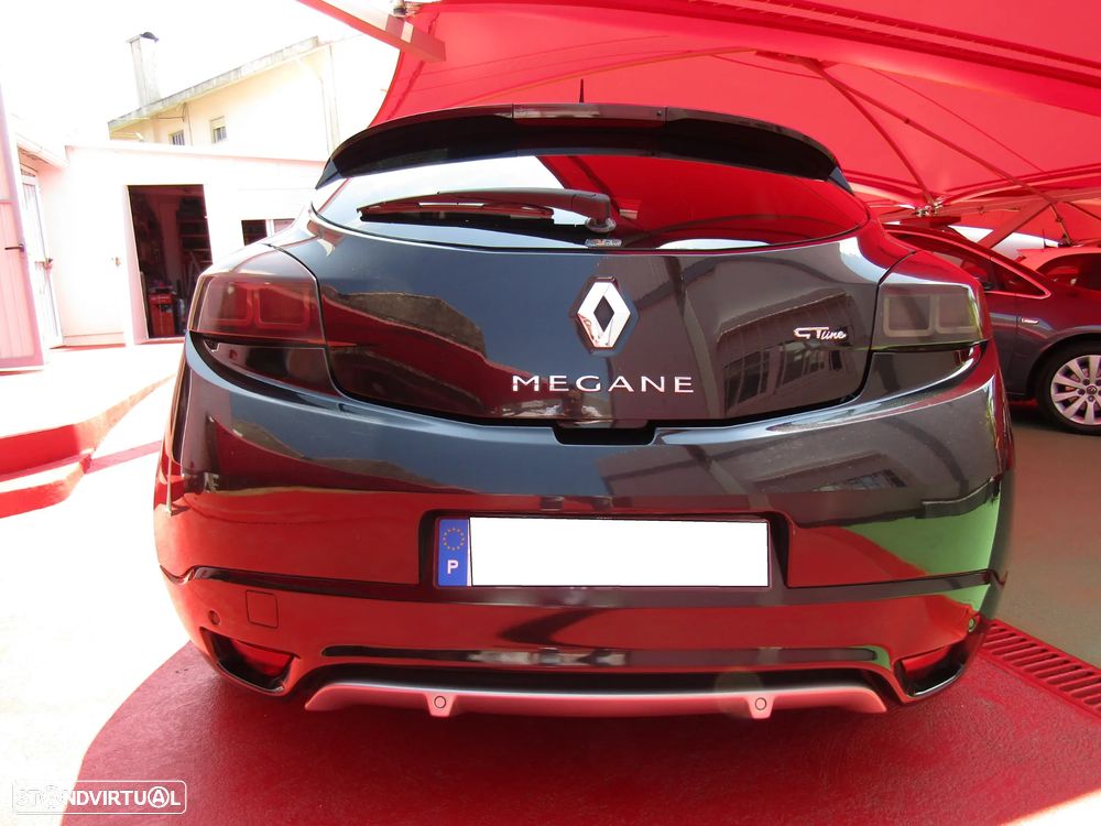 Renault Mégane Coupe Energy dCi 110 FAP Start & Stop GT Line - 23