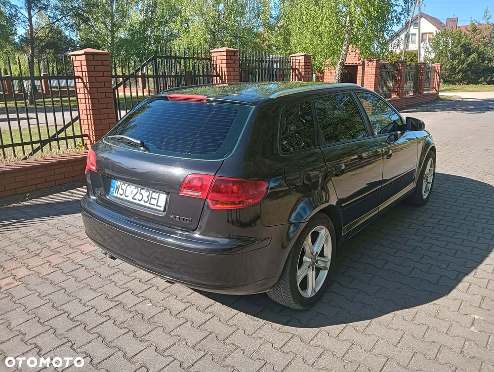 Audi A3 Sportback 2.0 TDI Attraction - 5