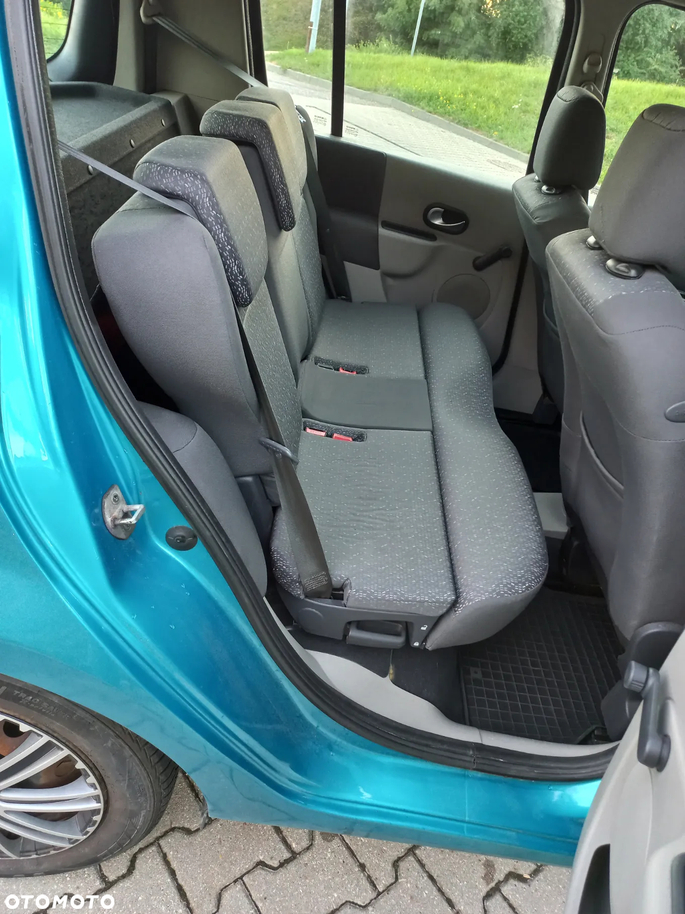 Renault Modus 1.6 16V Privilege - 11