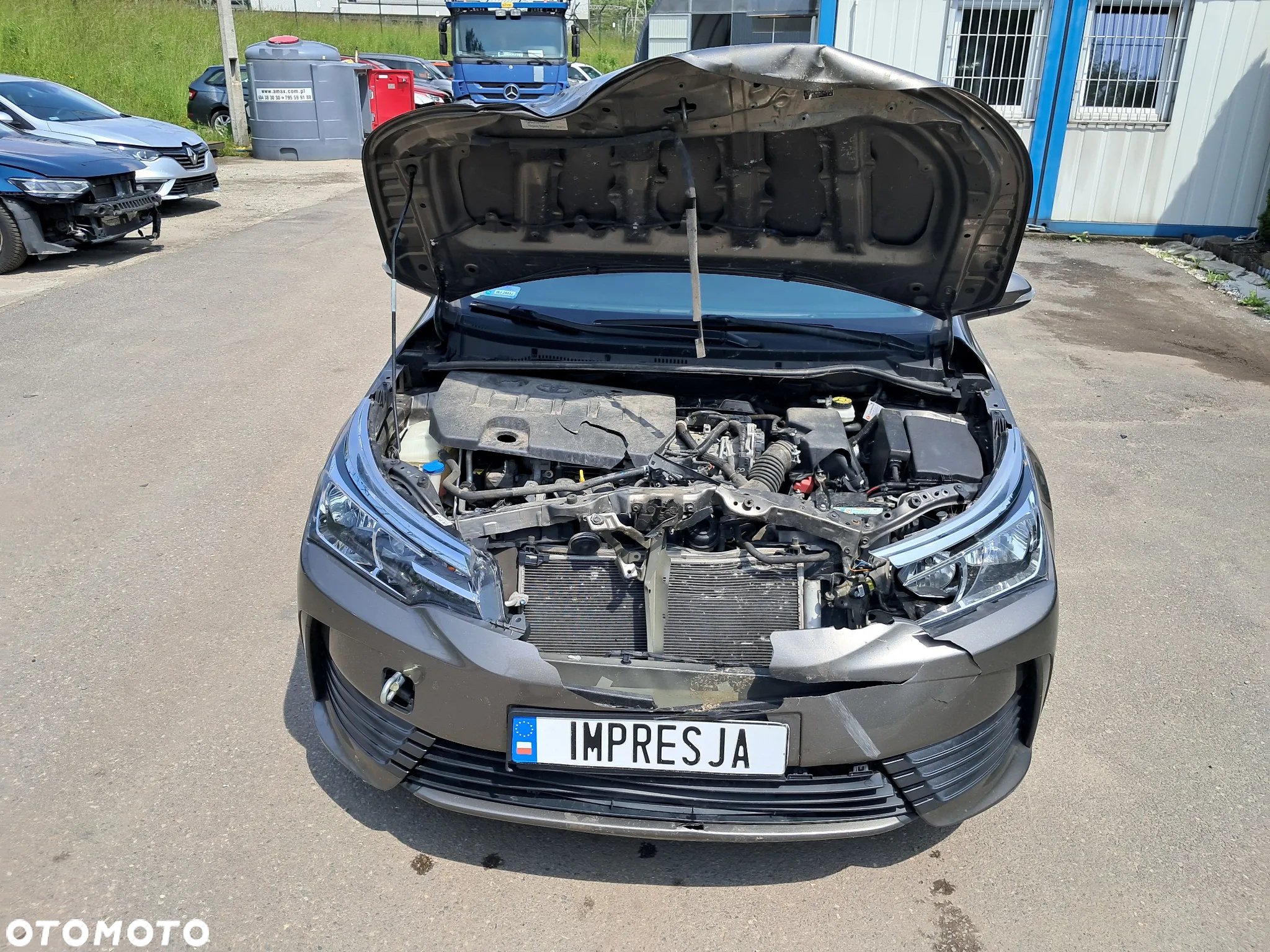 Toyota Corolla - 10