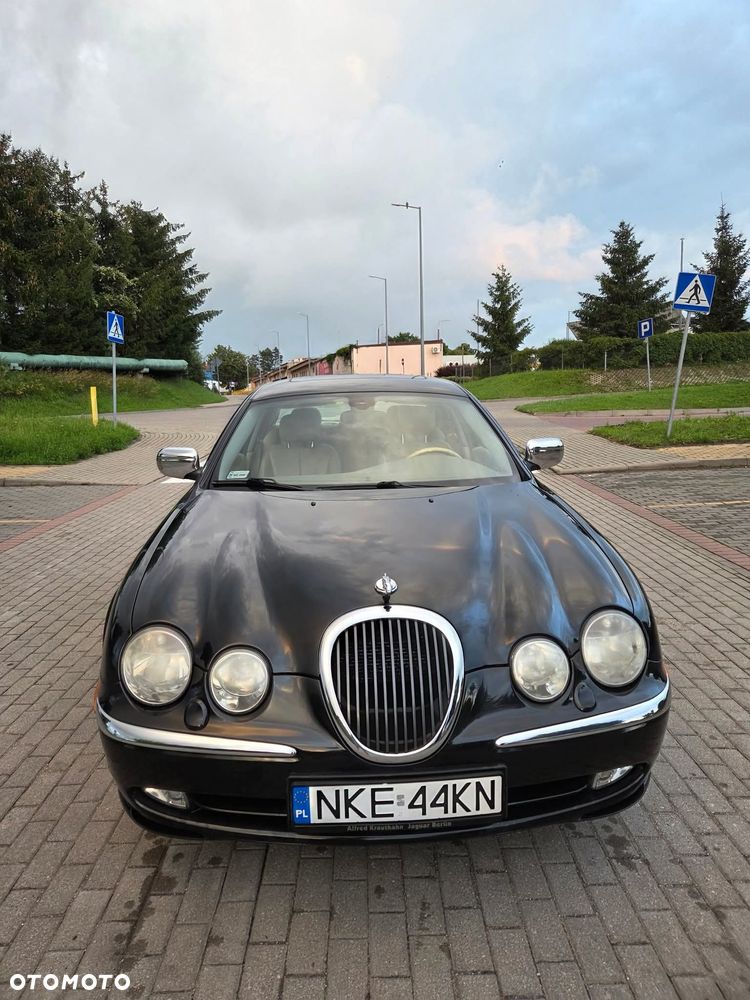 Jaguar S-Type - 9