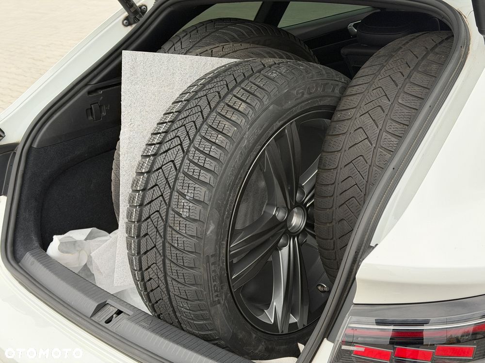 Volkswagen Arteon 2.0 TSI 4Motion R DSG - 8