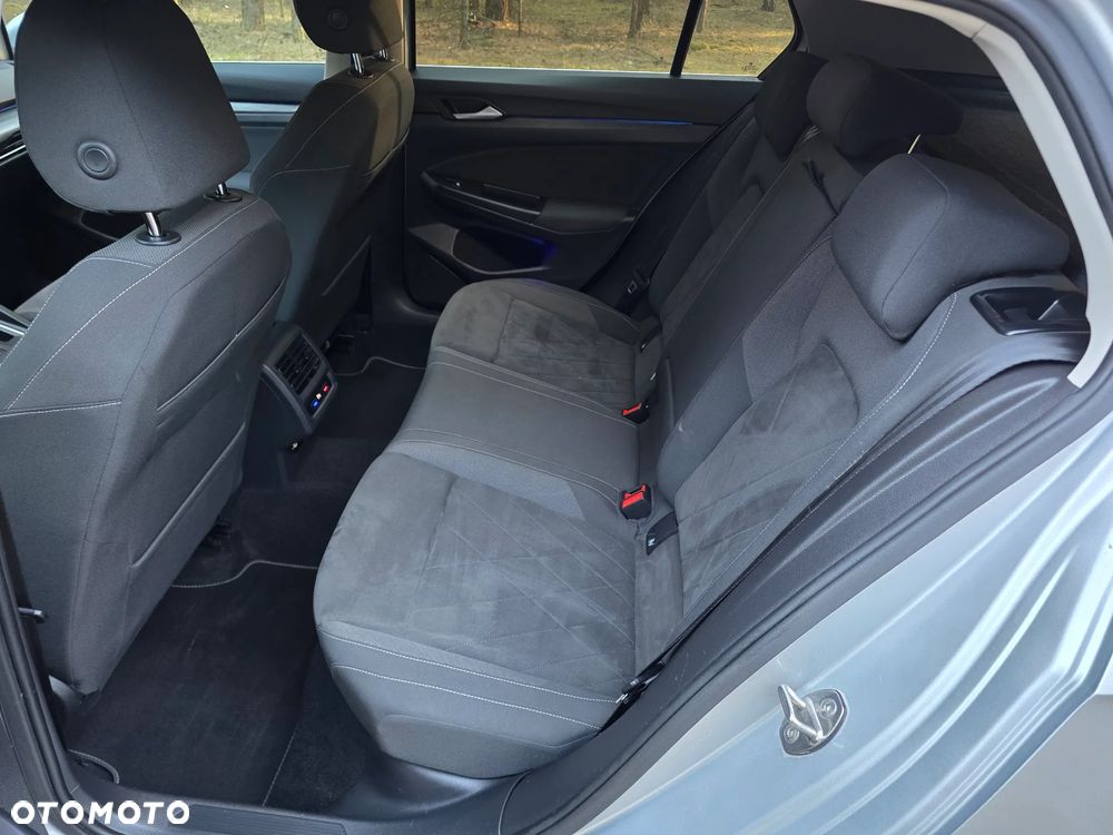 Volkswagen Golf 1.5 TSI BMT Evo Highline DSG - 33