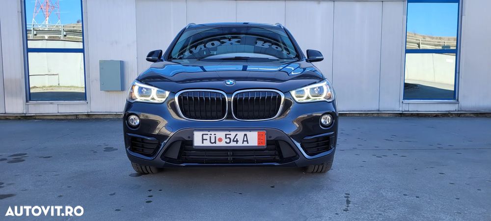 BMW X1 xDrive20d Aut. Sport Line - 1