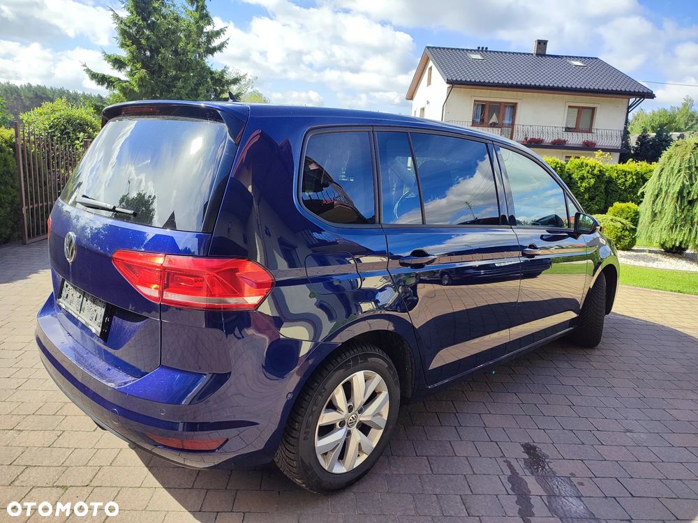 Volkswagen Touran 2.0 TDI SCR (BlueMotion Technology) Comfortline - 32