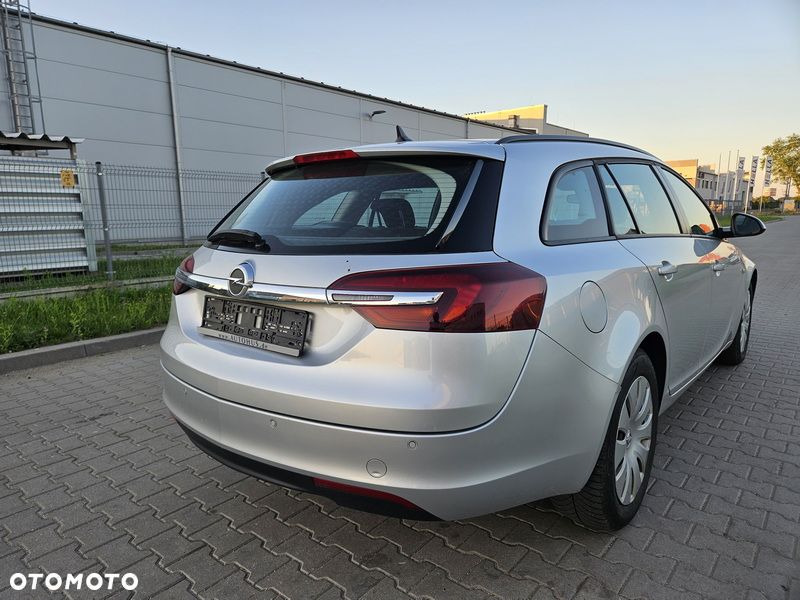 Opel Insignia - 14