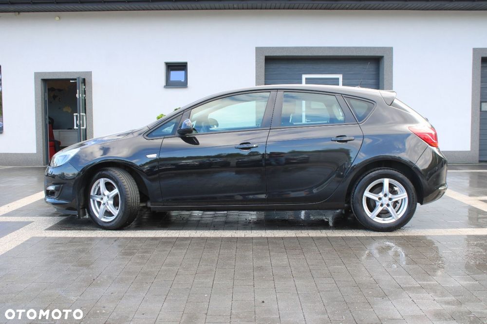 Opel Astra - 3