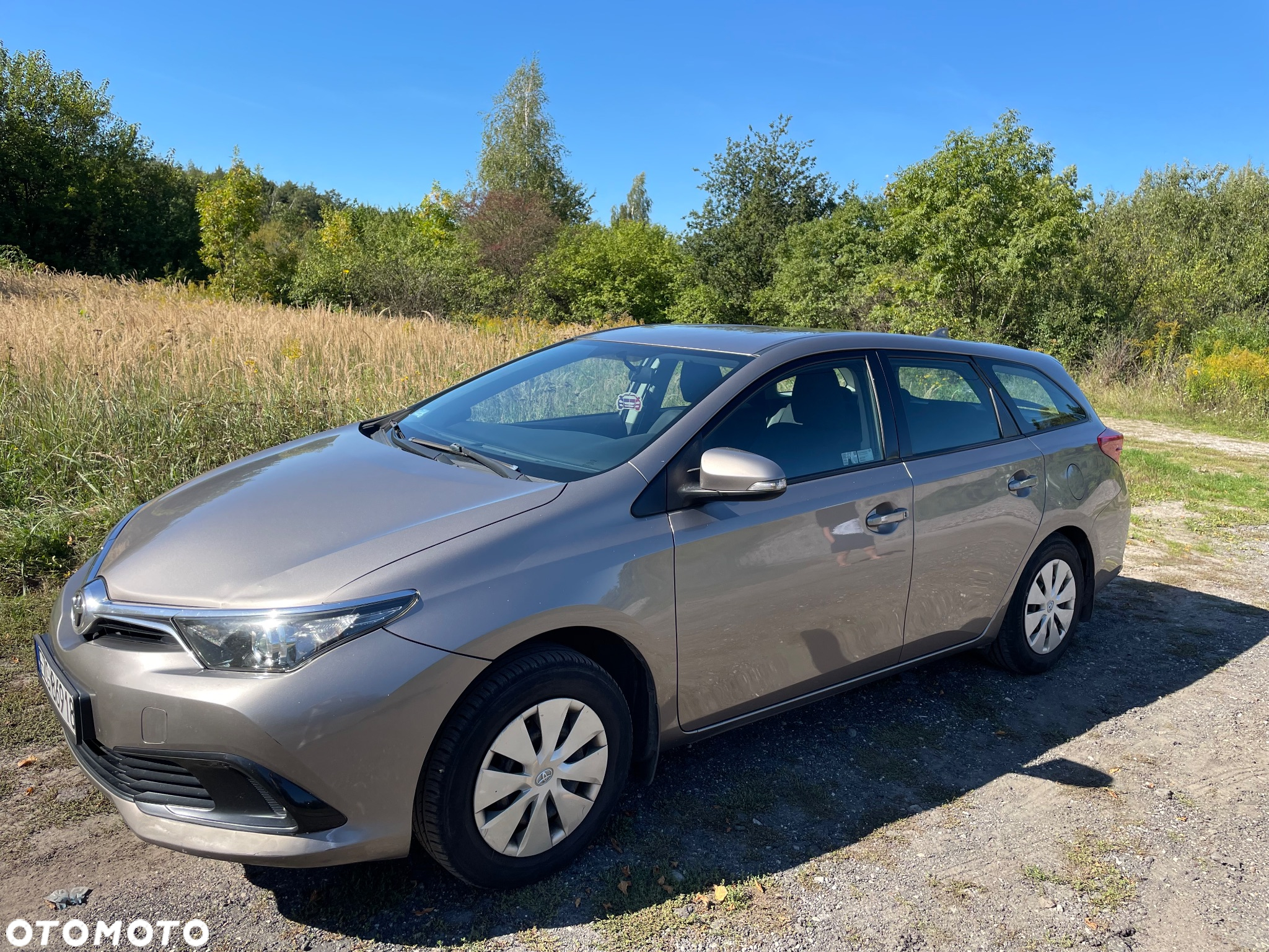 Toyota Auris 1.33 VVT-i Active - 4