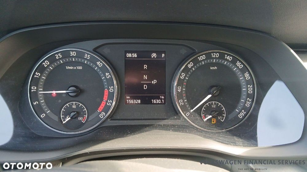 Skoda Octavia 2.0 TDI Ambition DSG - 6