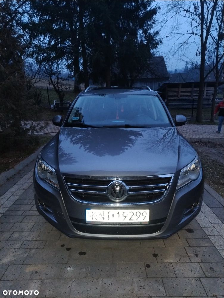 Volkswagen Tiguan - 10