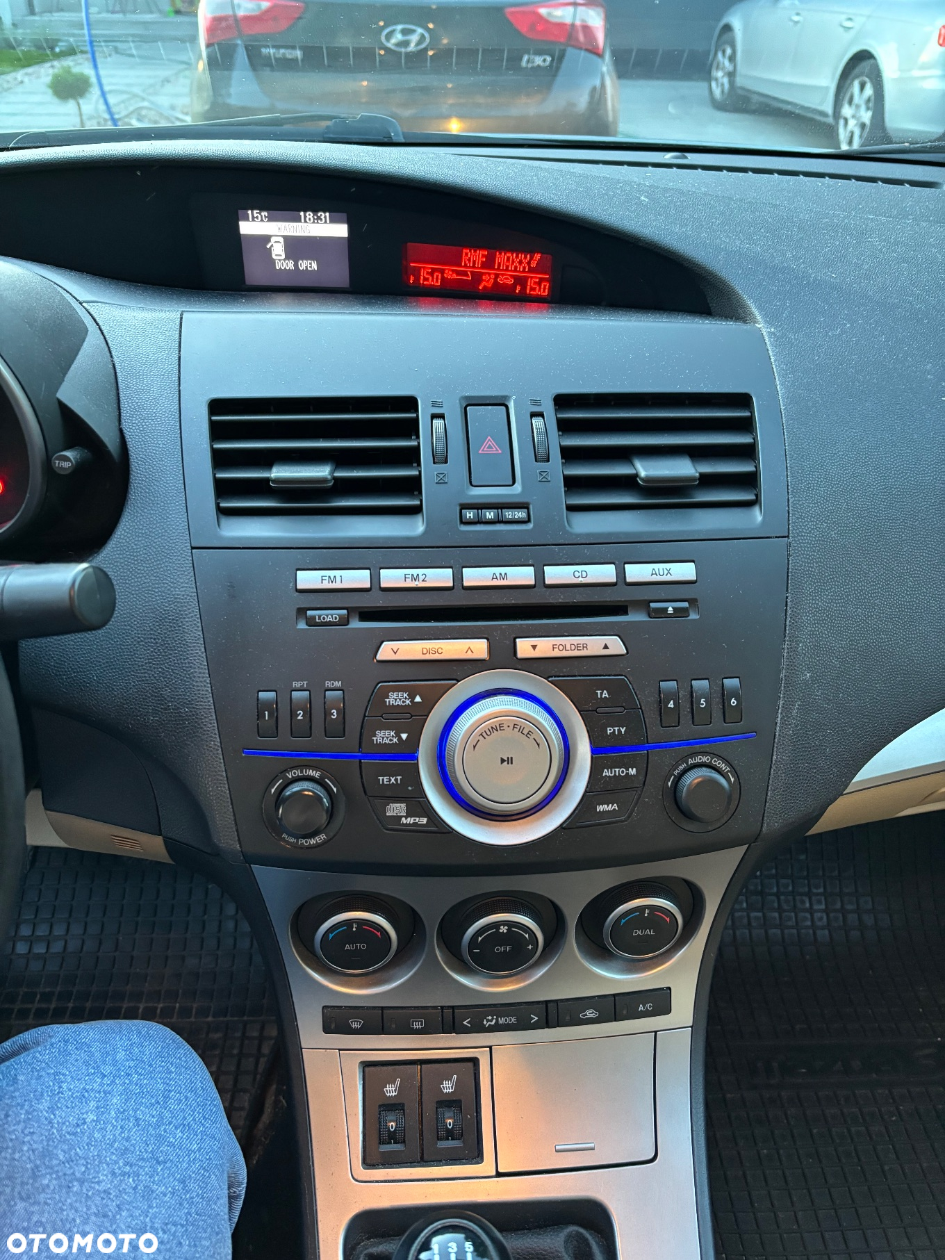 Mazda 3 1.6 Comfort - 12