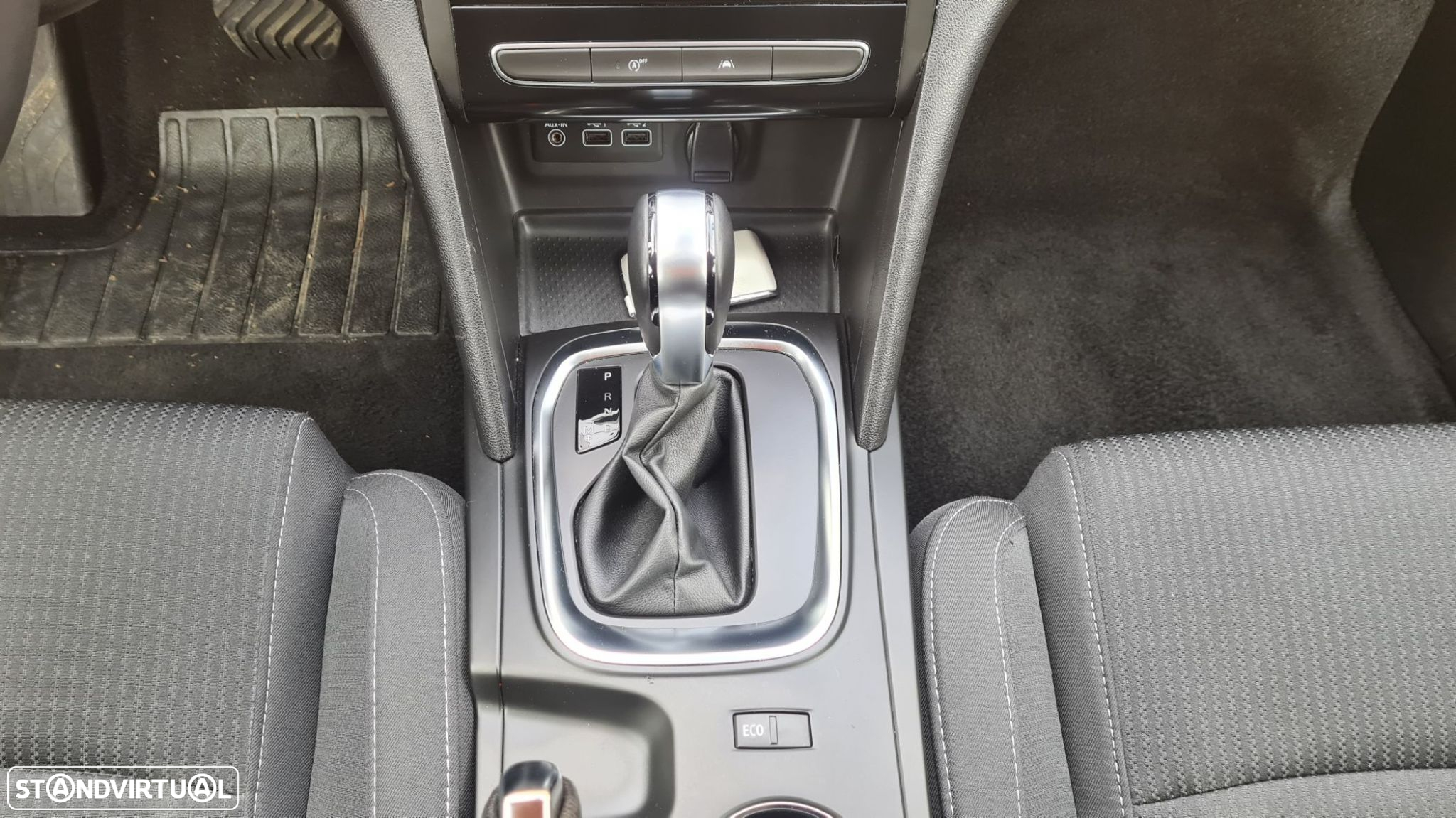 Renault Mégane 1.5 Blue dCi Intens EDC - 40