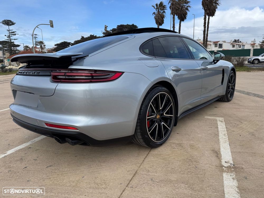 Porsche Panamera 4 E-Hybrid Platinum Edition com PDLS - 13