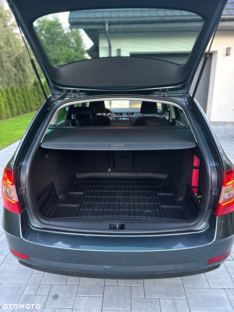 Skoda Octavia 2.0 TDI SCR Ambition - 9