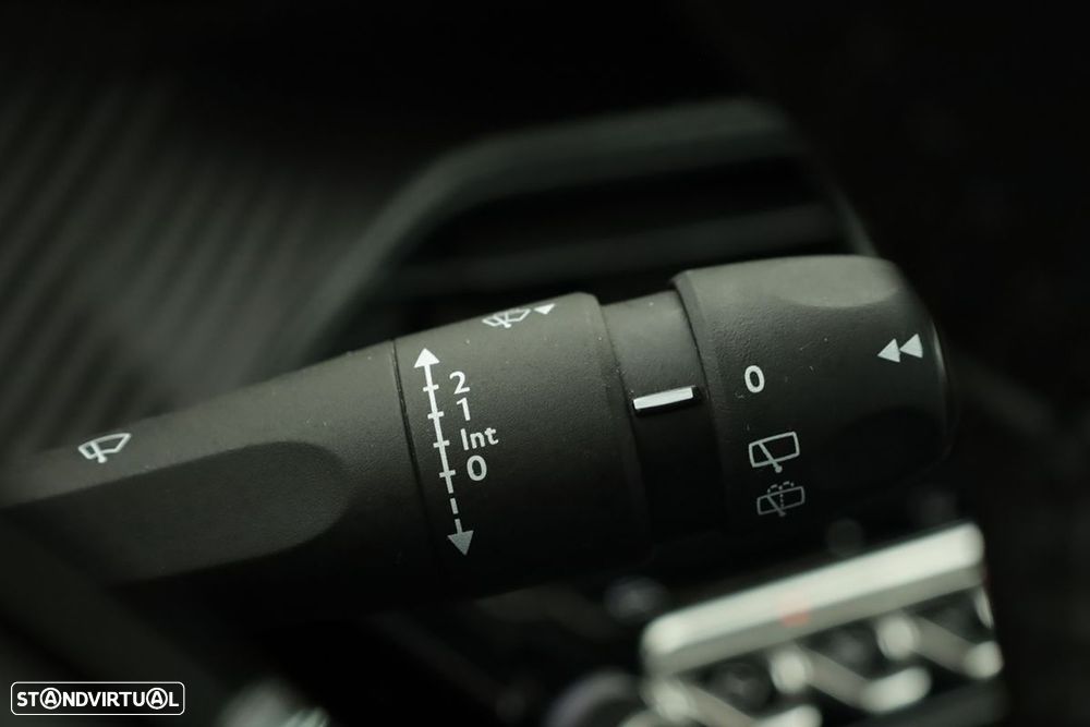 Peugeot 208 1.2 PureTech Style - 19