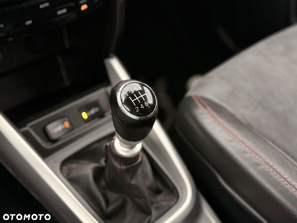 Suzuki Vitara 1.4 T Boosterjet S 4WD - 22