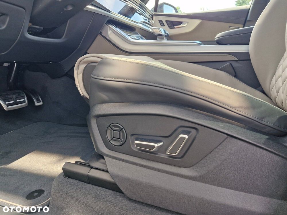 Audi Q7 55 TFSI mHEV Quattro S Line Tiptr - 38