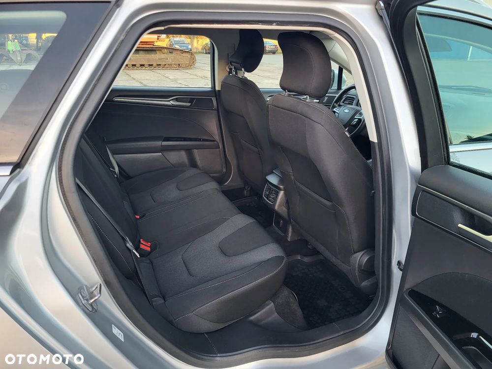 Ford Mondeo 2.0 TDCi Titanium - 22