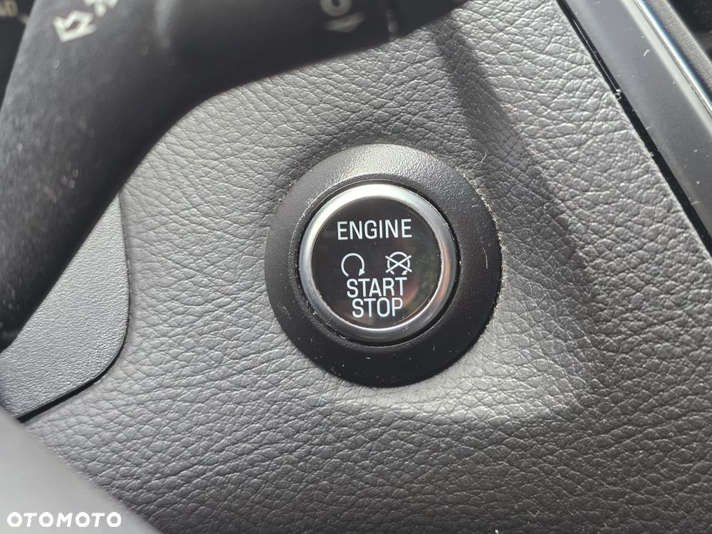 Ford Focus 1.0 EcoBoost Titanium - 33