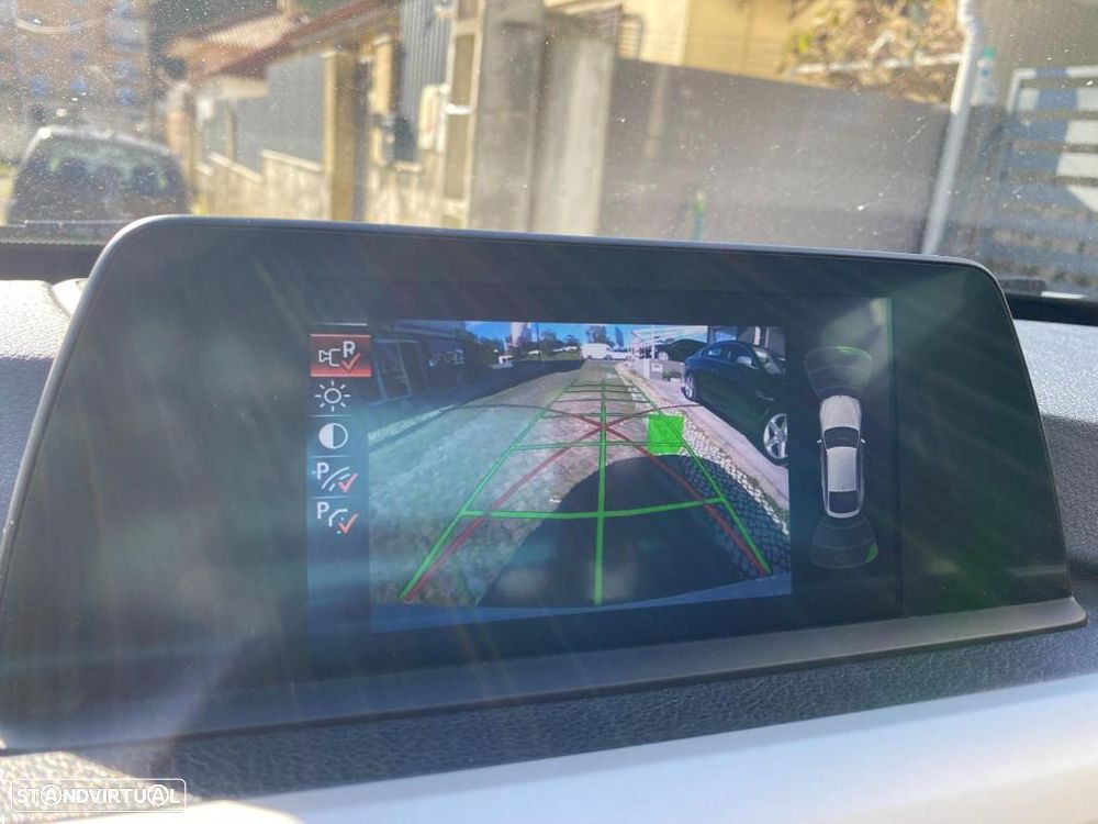 BMW 320 Gran Turismo d xDrive Sport-Aut. - 37