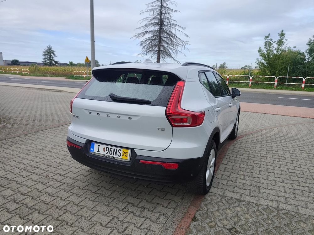 Volvo XC 40 T2 Momentum Core - 7