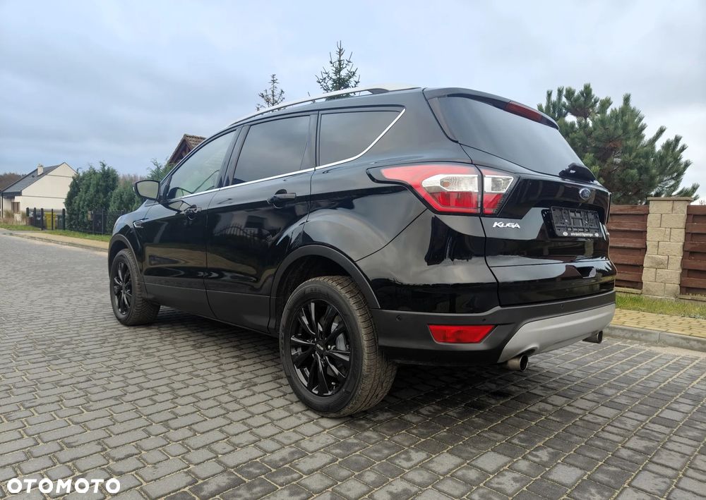 Ford Kuga - 8