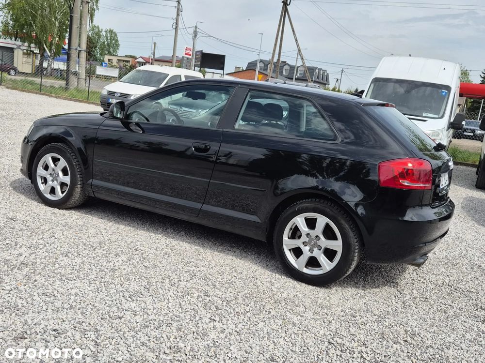 Audi A3 3-drzwiowe 1.4 TFSI Ambition - 8