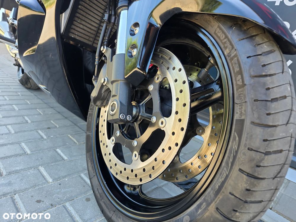 Yamaha FJR - 15