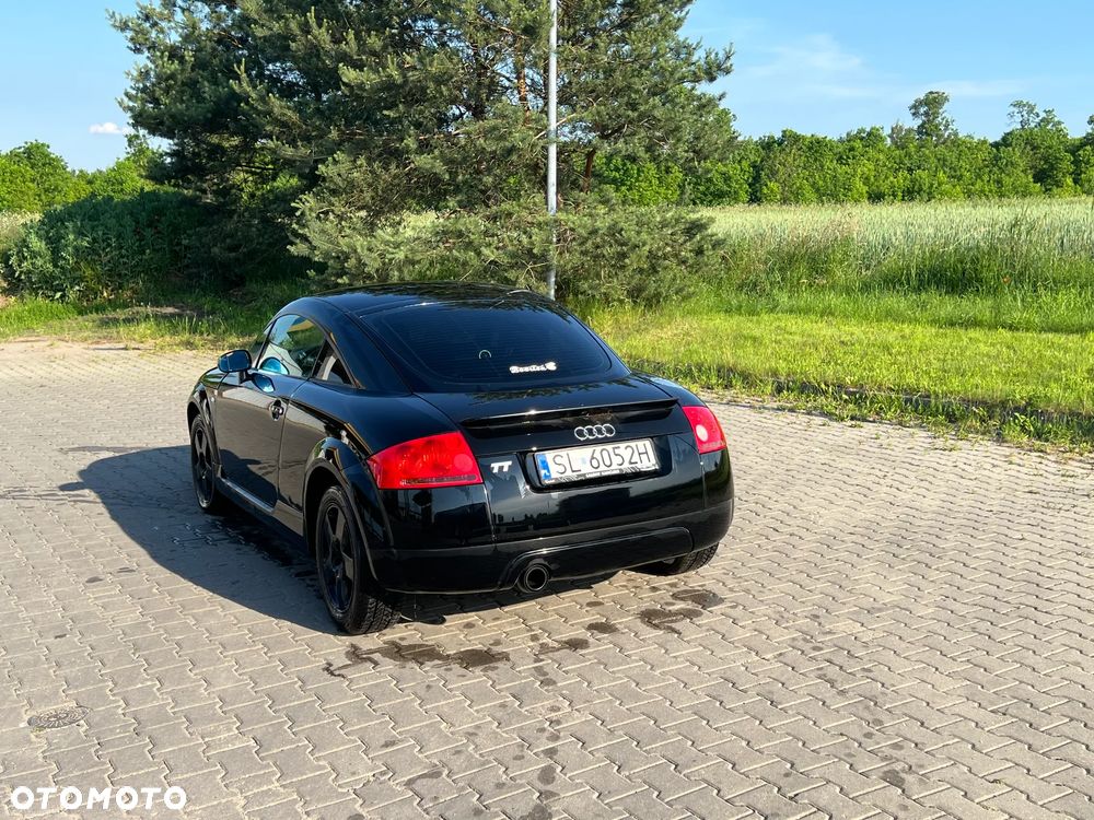 Audi TT Coupé ver-coupe-1-8t - 3