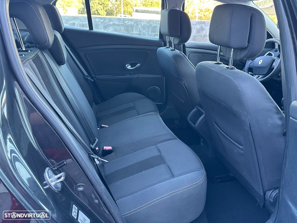 Renault Mégane 1.5 dCi Confort - 7