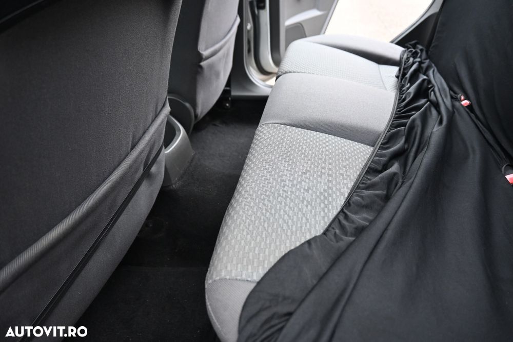 Ford Focus 1.6i 16V Ghia - 14