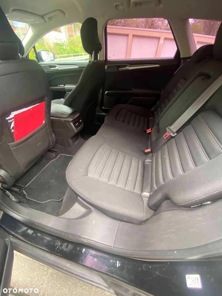 Ford Mondeo ver-1-5-tdci-start--stopp-titanium - 10