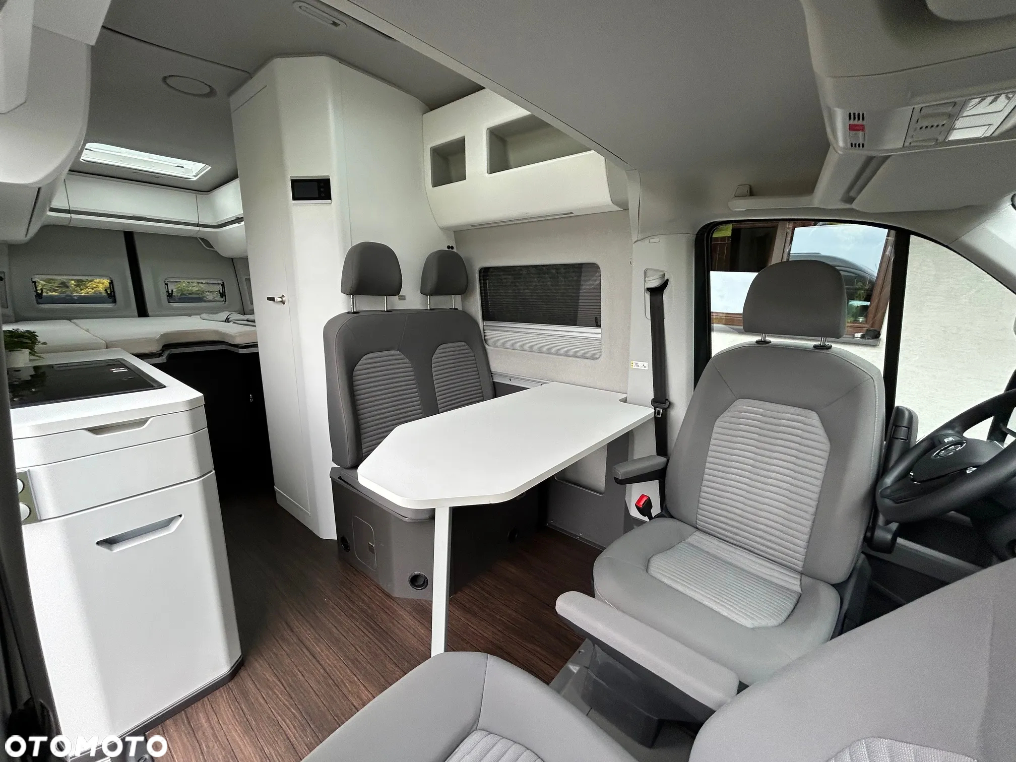 Volkswagen Grand California 680 / Automat / 2023 - 8