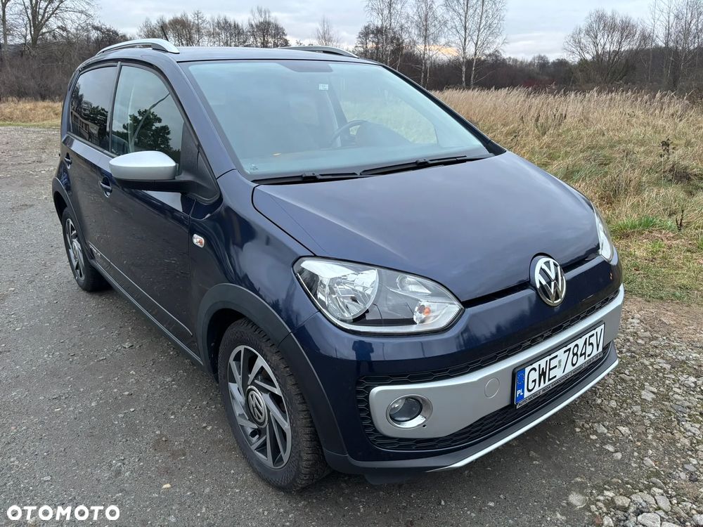 Volkswagen up! cross