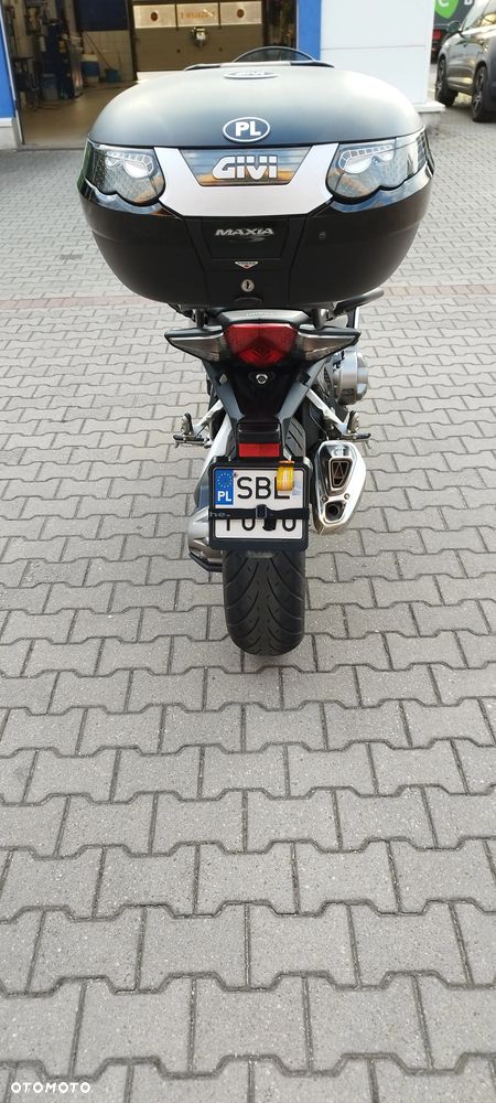 Honda VFR - 10