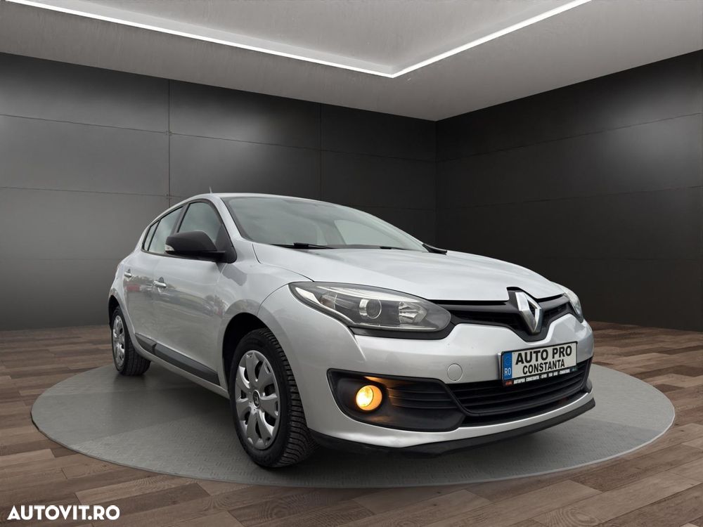 Renault Megane - 2