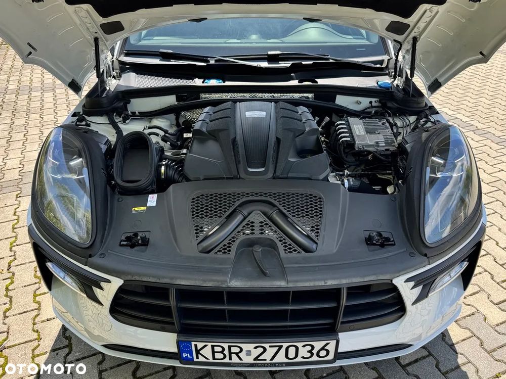 Porsche Macan - 12