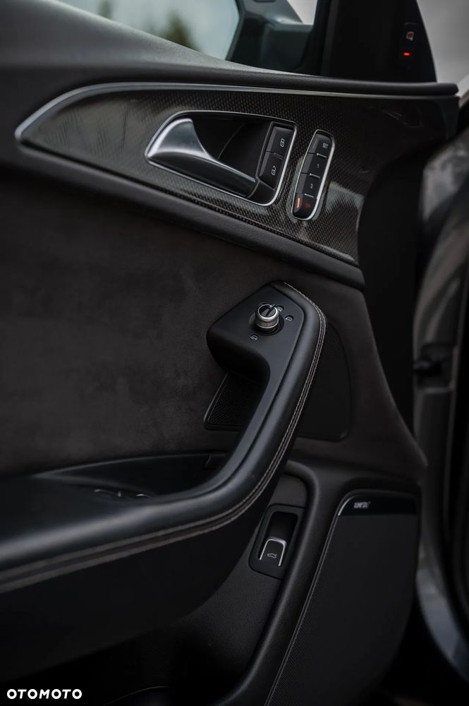 Audi S6 Limousine - 12