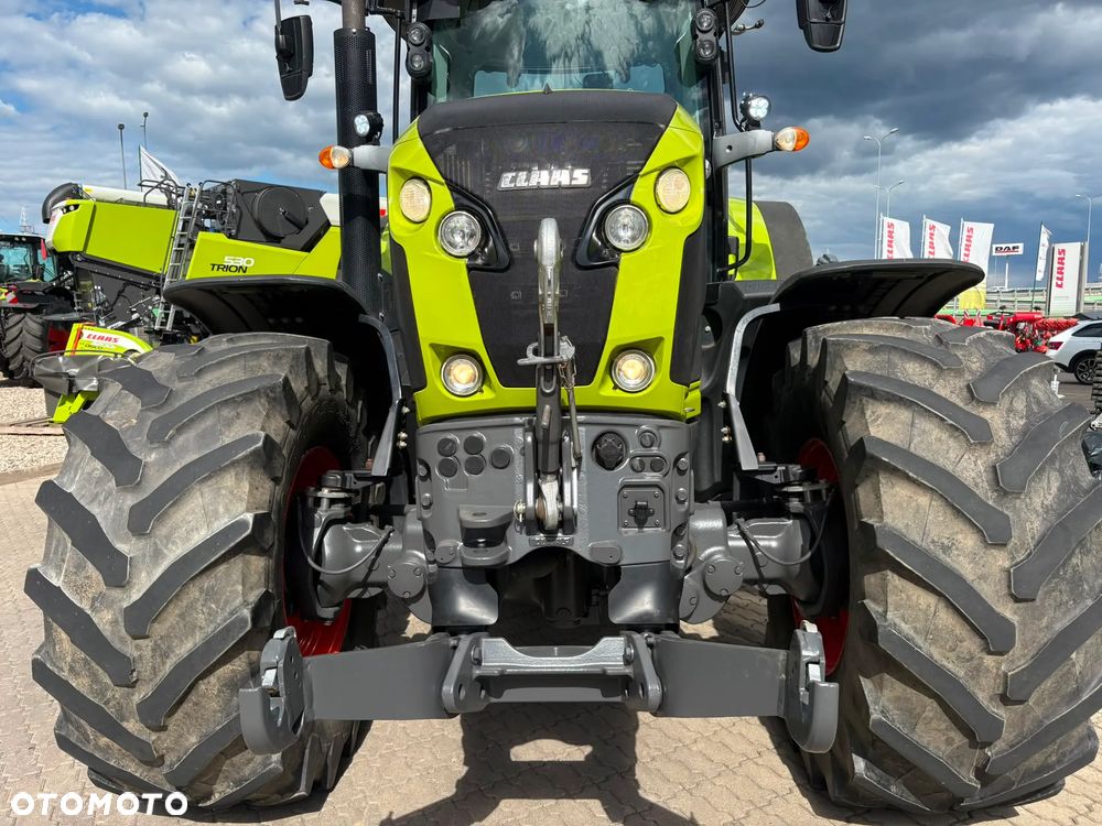 Claas AXION 830 CMATIC - 8