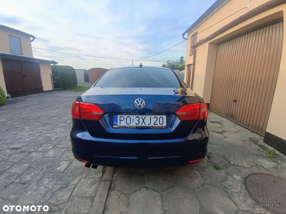 Volkswagen Jetta 1.8T SE - 8
